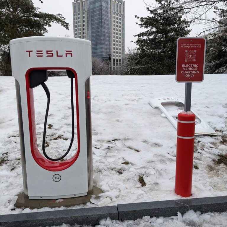 Can Other Electric Cars Be Charged at Tesla Charging Stations?